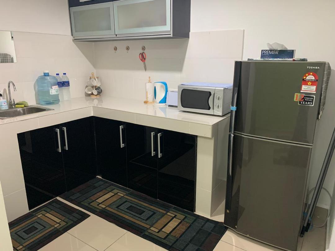 Risqi Apartment 2 Bedroom Wakaf Che Yeh Kota Bharu Bagian luar foto