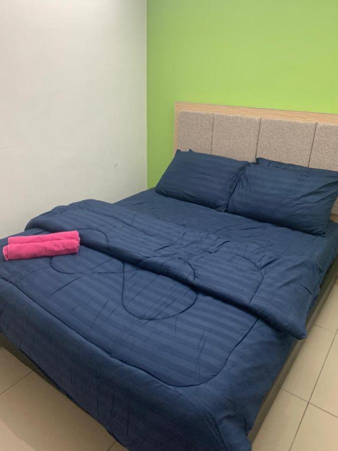 Risqi Apartment 2 Bedroom Wakaf Che Yeh Kota Bharu Bagian luar foto