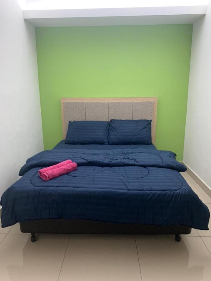 Risqi Apartment 2 Bedroom Wakaf Che Yeh Kota Bharu Bagian luar foto