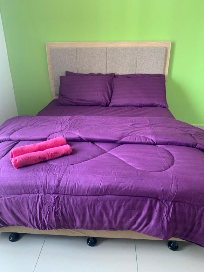 Risqi Apartment 2 Bedroom Wakaf Che Yeh Kota Bharu Bagian luar foto